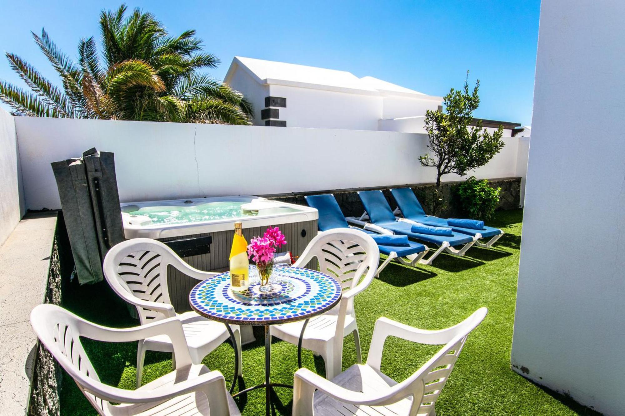Villa Alegranza - LH190 By Villas Now Ltd Playa Blanca  Esterno foto